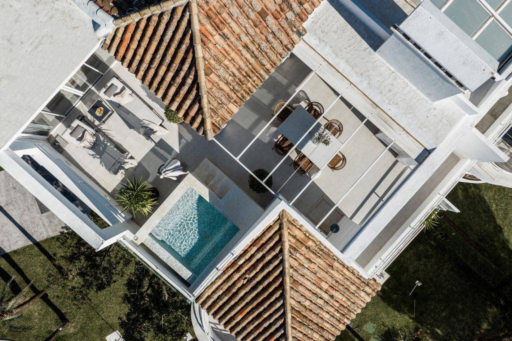 Nueva Andalucia 3 Bed Alcores Penthouse