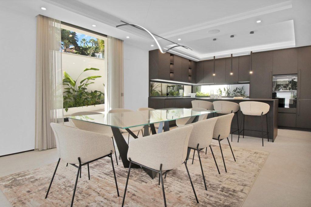 Exquisite Modern Villa in Marbella – Newly Built Luxury Living
