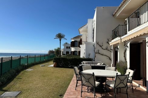 Villacana Beach Villa Estepona