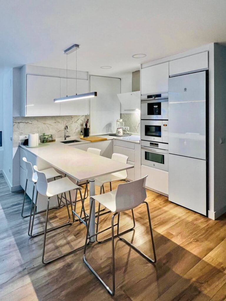 4 Bedroom Apartment in Marbella Center · photo 3