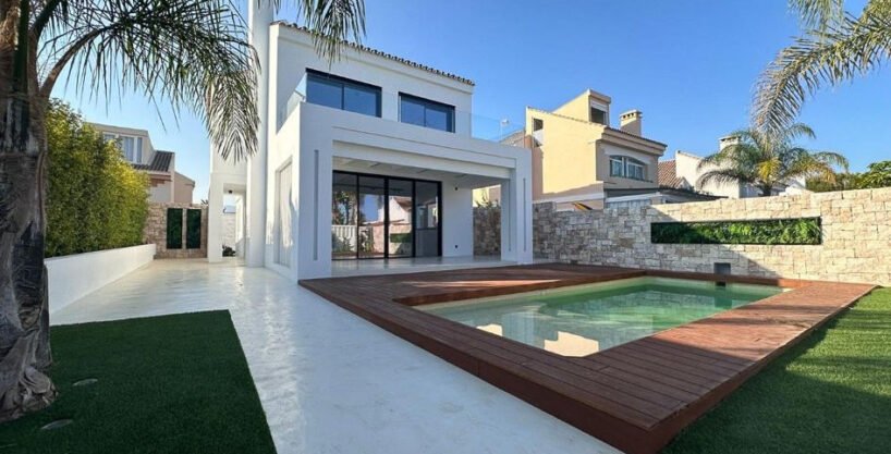 Saladillo Beach Modern Villa