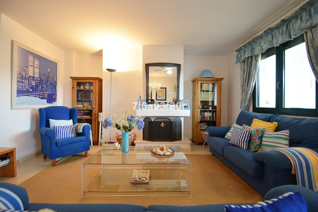 Furnished 3 Bedroom Apartment for Rent in San Pedro Alcántara