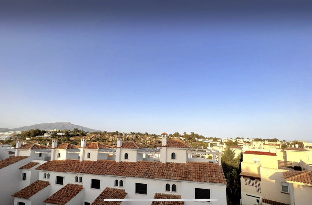 Furnished 3 Bedroom Private Villa for Rent in Estepona