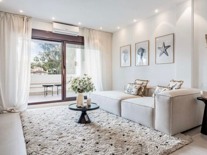 Furnished 3 Bedroom Apartment for Rent in La Maestranza, Nueva Andalucía, Marbella