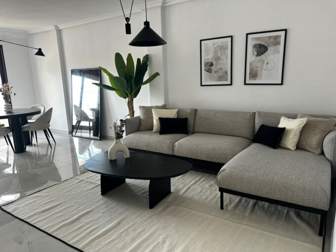 Furnished 2 Bedroom Apartment for Rent in La Maestranza, Nueva Andalucía, Marbella