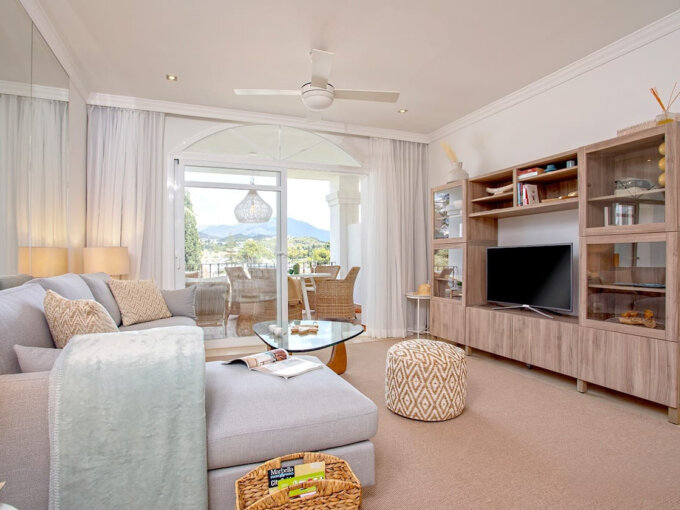 Furnished 3 Bedroom Private Villa for Rent in Nueva Andalucía, Marbella