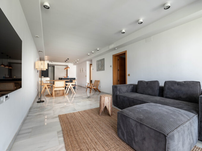 2 Bedroom Apartment for Rent in Nueva Andalucía, Marbella