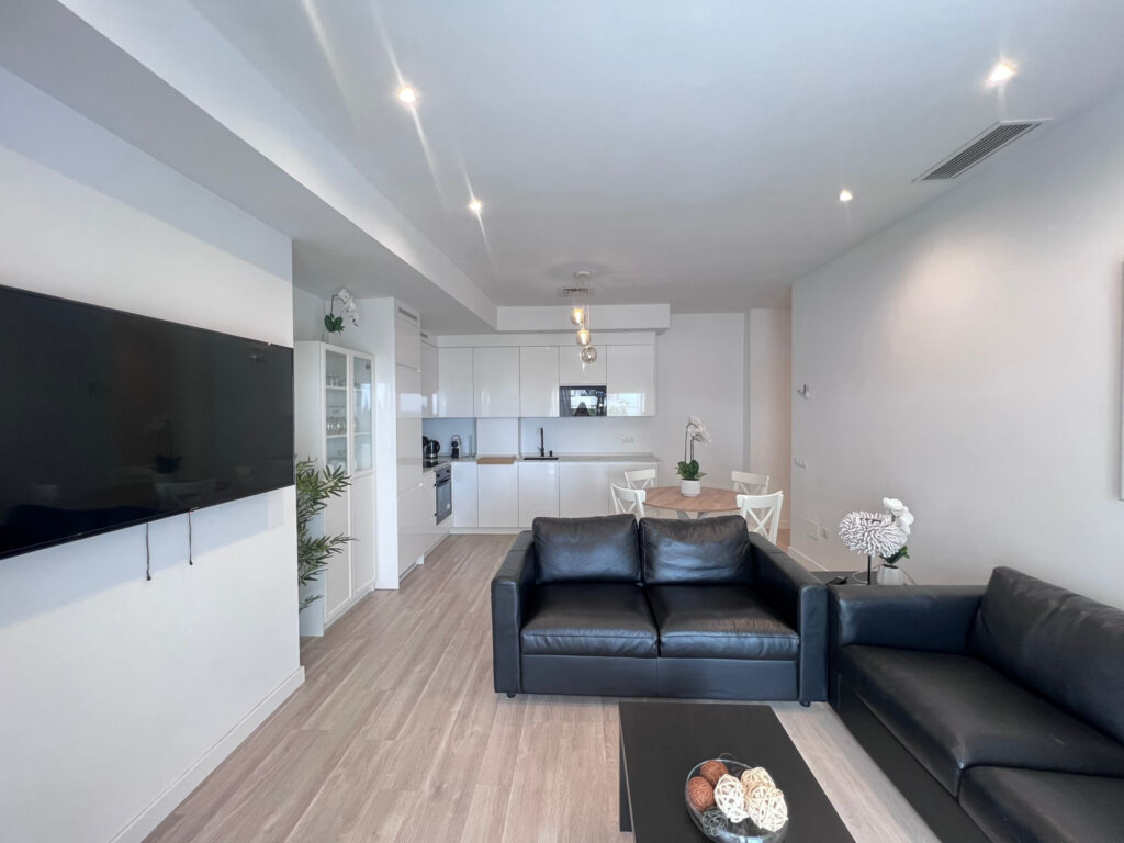 Furnished 3 Bedroom Apartment for Rent in Nueva Andalucía, Marbella