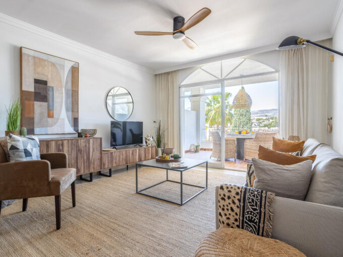 3 Bedroom Private Villa for Rent in Aloha Gardens, Nueva Andalucía, Marbella