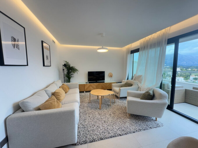 Furnished 3 Bedroom Apartment for Rent in La Quinta Golf, La Quinta, Benahavís