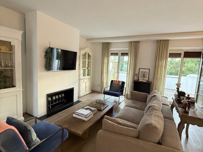 Furnished 3 Bedroom Apartment for Rent in Milla de Oro, Marbella