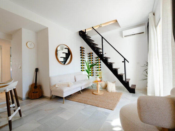 Furnished 3 Bedroom Apartment for Rent in Puerto Banús, Marbella