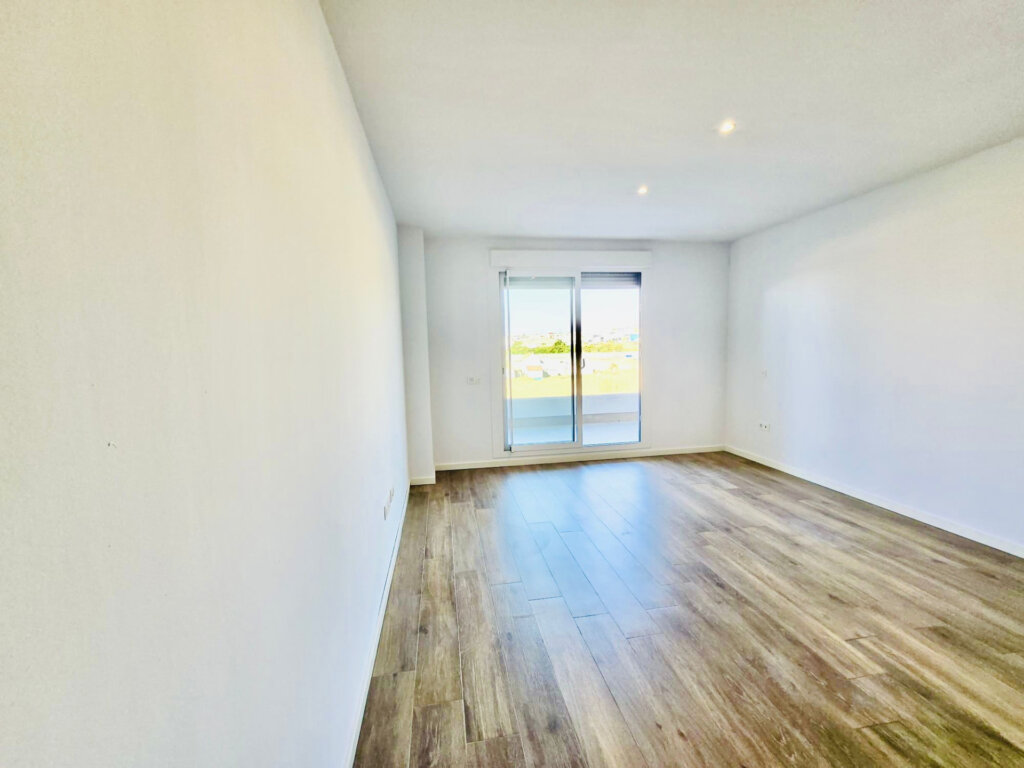 Furnished 3 Bedroom Apartment for Rent in La Campaña, Nueva Andalucía, Marbella