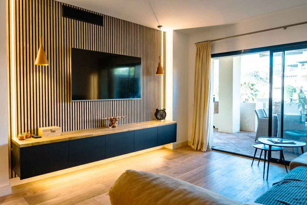 Furnished 3 Bedroom Apartment for Rent in Benahavís