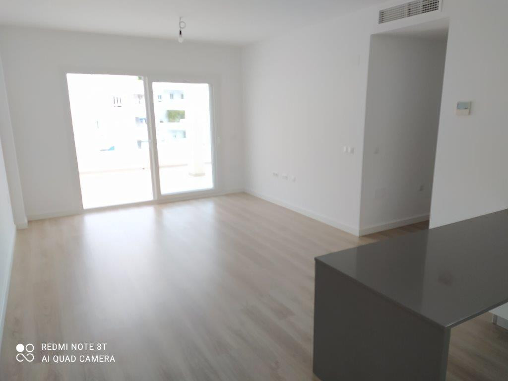 2 Bedroom Apartment for Rent in Nueva Andalucía, Marbella