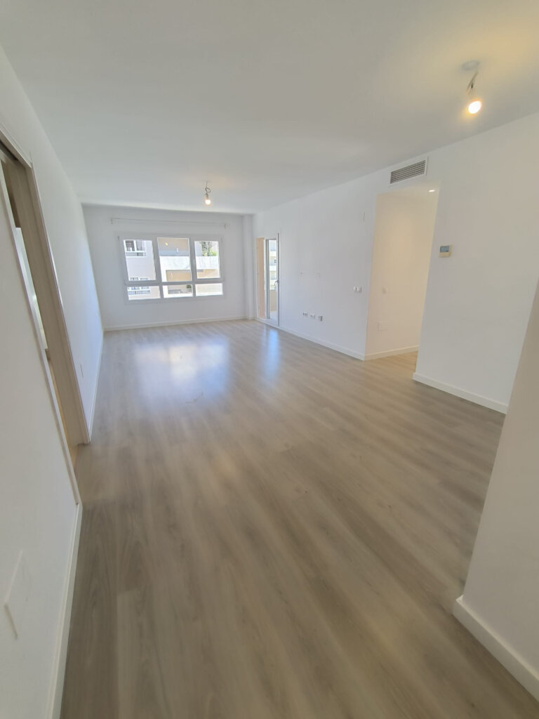 3 Bedroom Apartment for Rent in Nueva Andalucía, Marbella