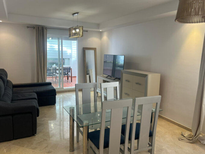 Furnished 2 Bedroom Apartment for Rent in Nueva Andalucía, Marbella
