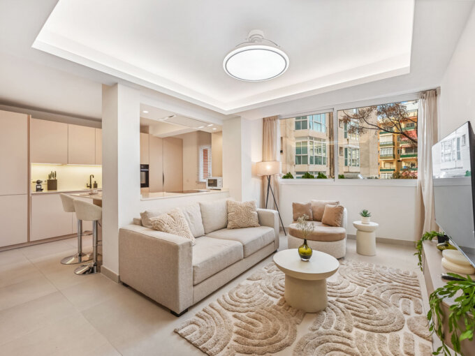 Furnished 2 Bedroom Apartment for Rent in Marbella