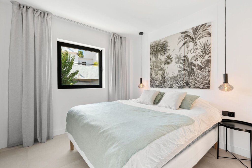 3 Bedroom Apartment for Rent in Nueva Andalucía