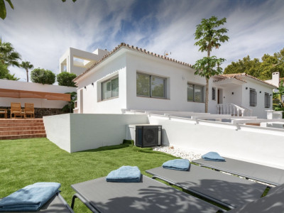 Furnished 5 Bedroom Private Villa for Rent in Marbella