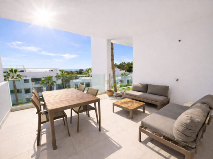 Furnished 2 Bedroom Apartment for Rent in Atalaya, Estepona