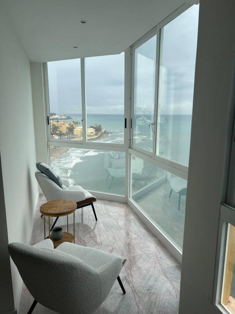 2 Bedroom Apartment for Rent in Calahonda, Mijas