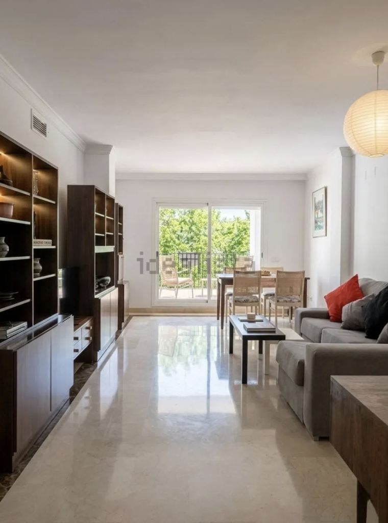2 Bedroom Apartment for Rent in San Pedro Playa, San Pedro Alcántara