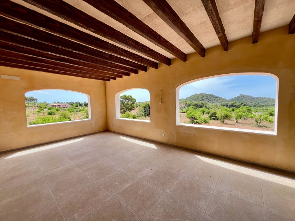 4 Bedroom Apartment for Rent in Felanitx