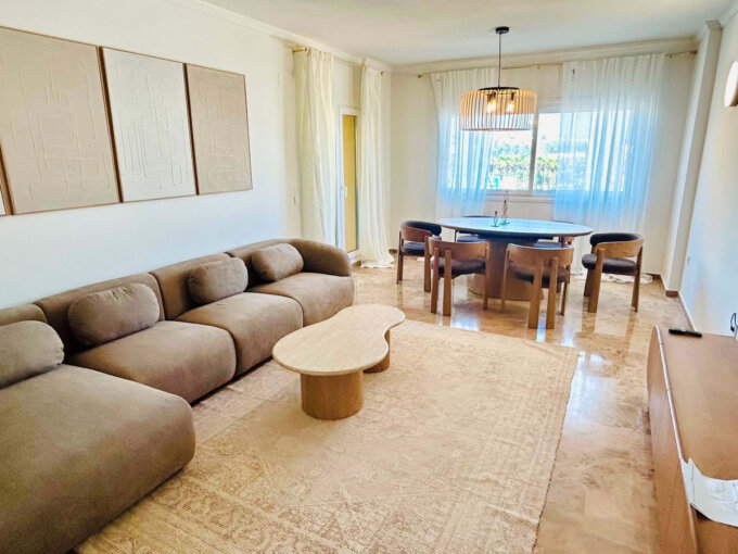 Furnished 3 Bedroom Apartment with Terrace for Rent in San Pedro de Alcántara