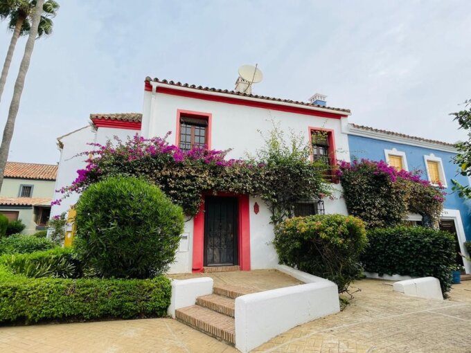 3 Bedroom Private Villa with Terrace for Rent in Guadalmina Alta, San Pedro Alcántara