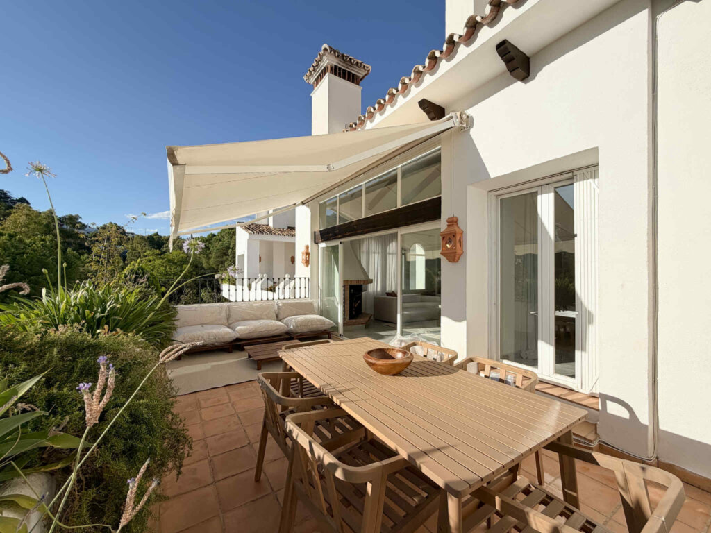 3 Bedroom Private Villa for Rent in La Quinta, Benahavís