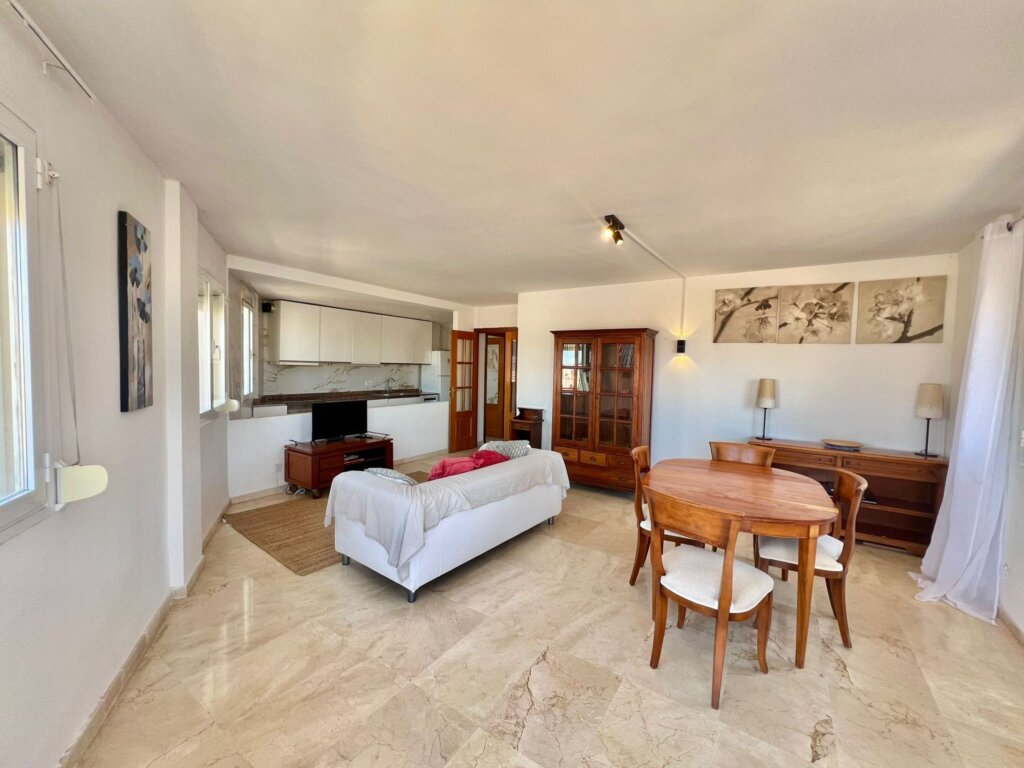 3 Bedroom Apartment for Rent in Santanyí