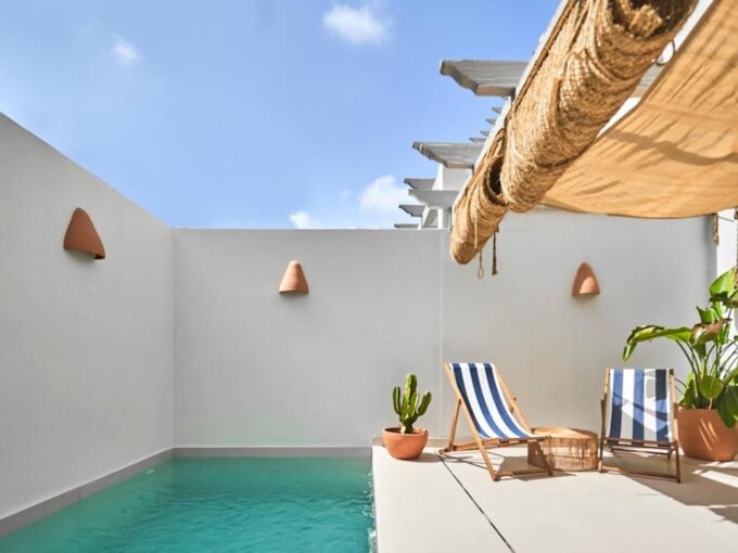 3 Bedroom Private Villa for Rent in El Paraíso, Estepona