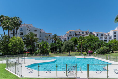 3 Bedroom Apartment for Sale in Puerto Banús, Marbella