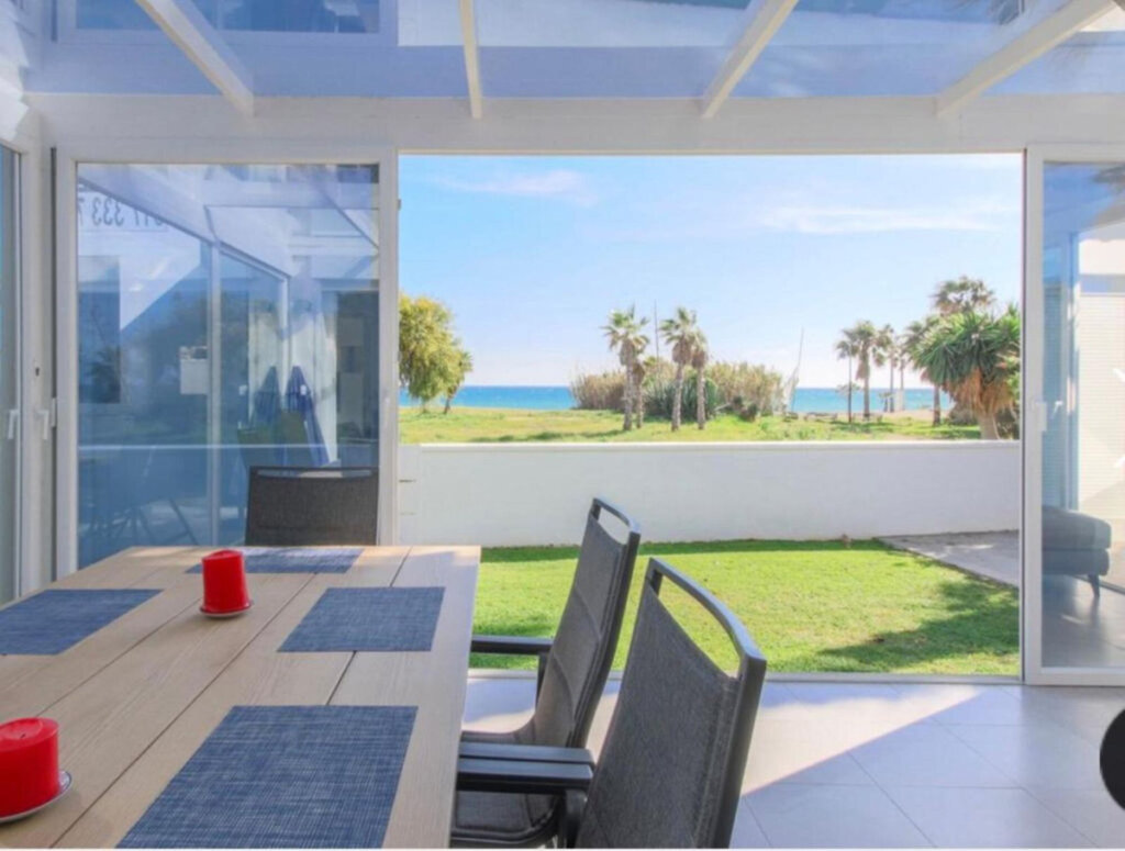 Furnished 3 Bedroom Private Villa for Rent in Costalita, Cancelada, Estepona