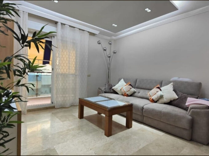 2 Bedroom Apartment for Sale in Estepona