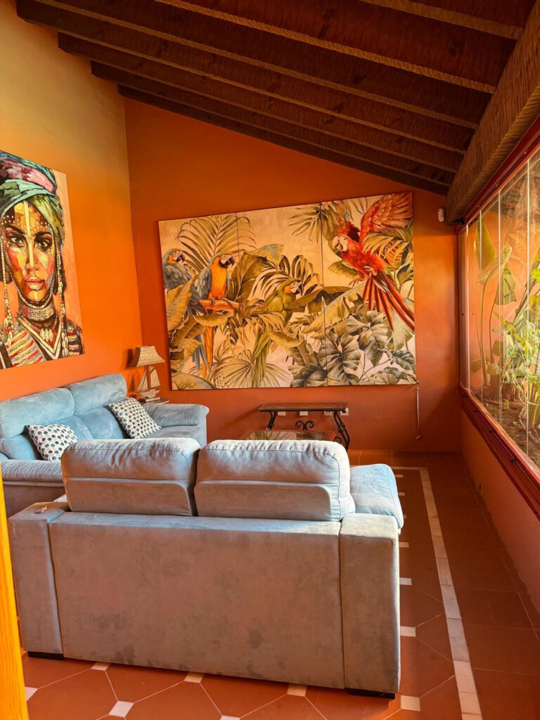 3 Bedroom Apartment for Sale in Elviria, Marbella
