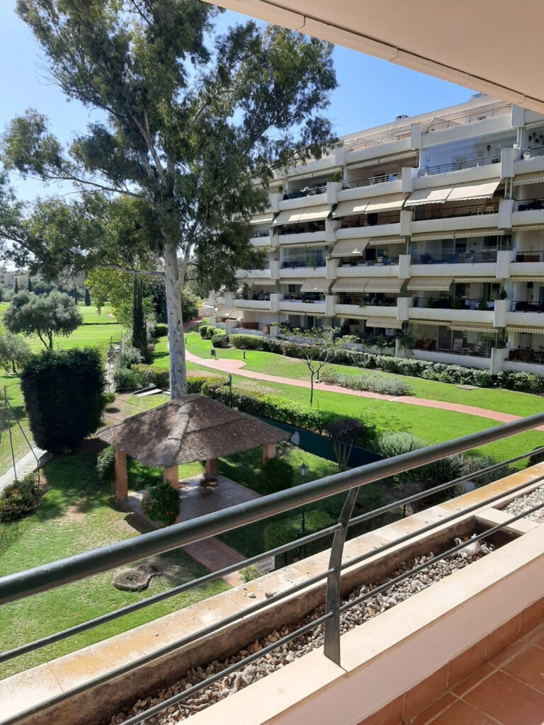 3 Bedroom Apartment for Sale in Guadalmina Alta, San Pedro de Alcántara