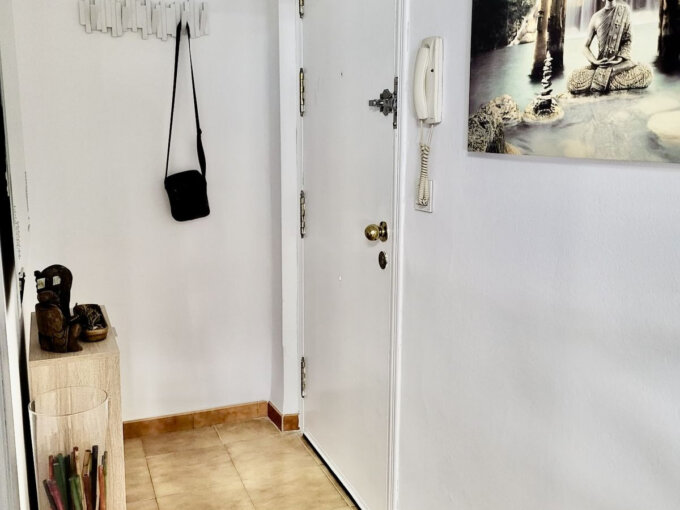 3 Bedroom Apartment with Terrace for Sale in Marbella
