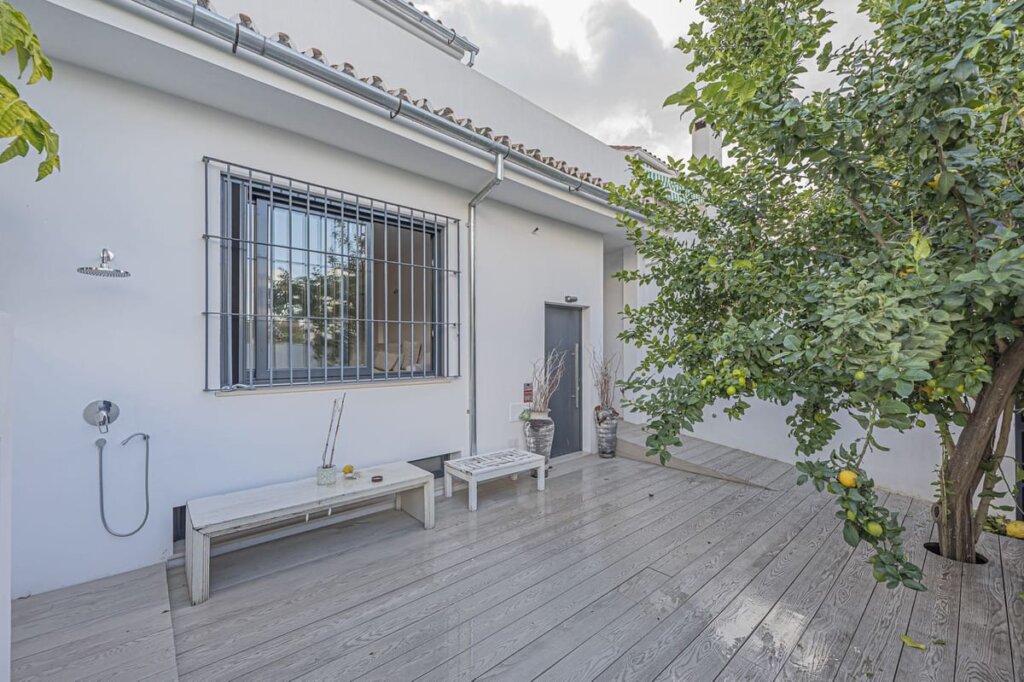 4 Bedroom Townhouse for Sale in San Pedro de Alcántara · photo 2