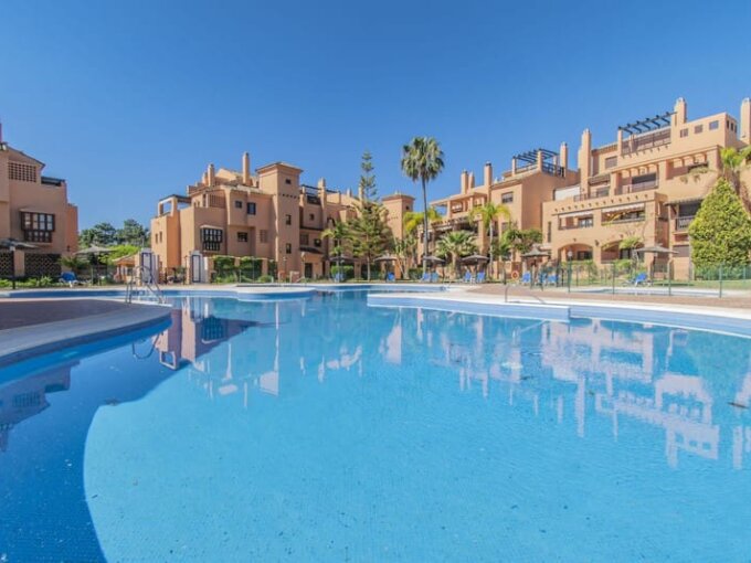 4 Bedroom Penthouse for Sale in Hacienda del Sol