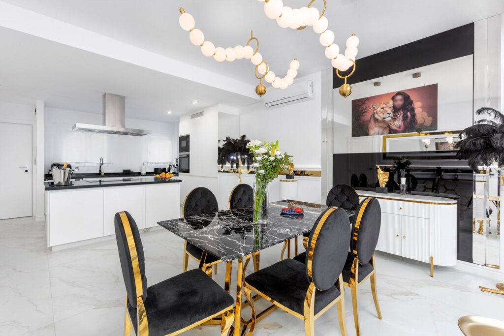Furnished 2-Bedroom Seasonal Rental in Nueva Andalucía, Marbella