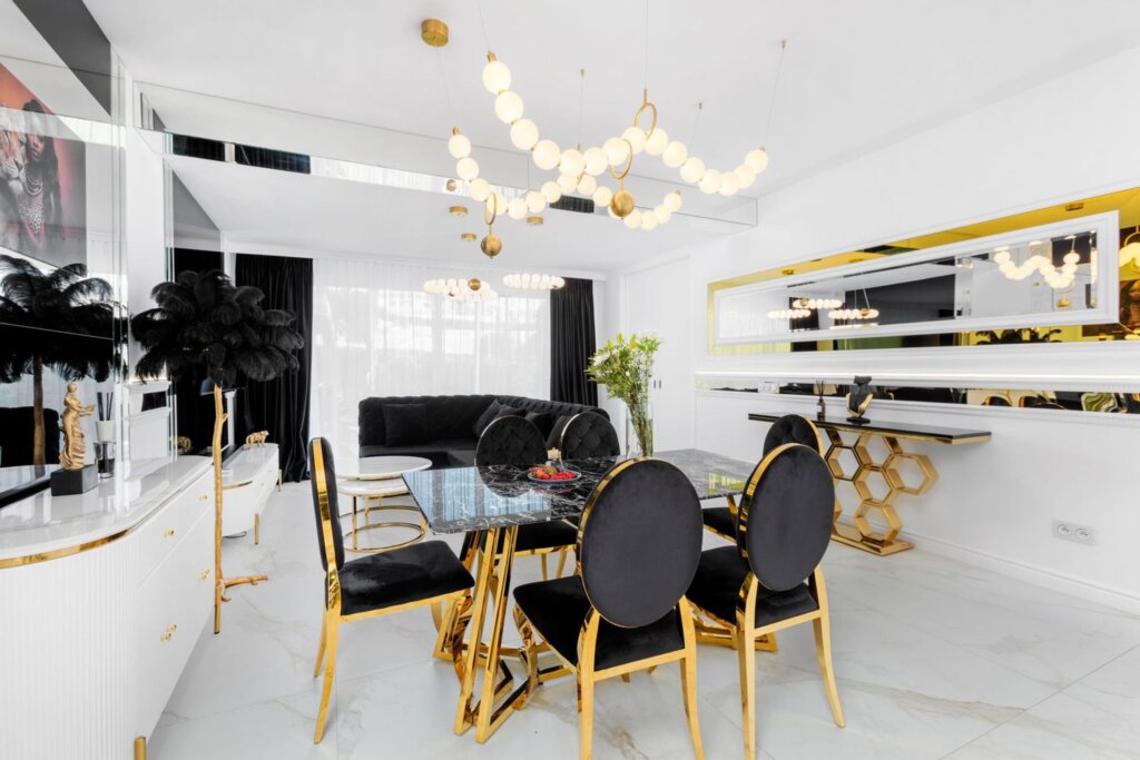 Furnished 2-Bedroom Seasonal Rental in Nueva Andalucía, Marbella · photo 3