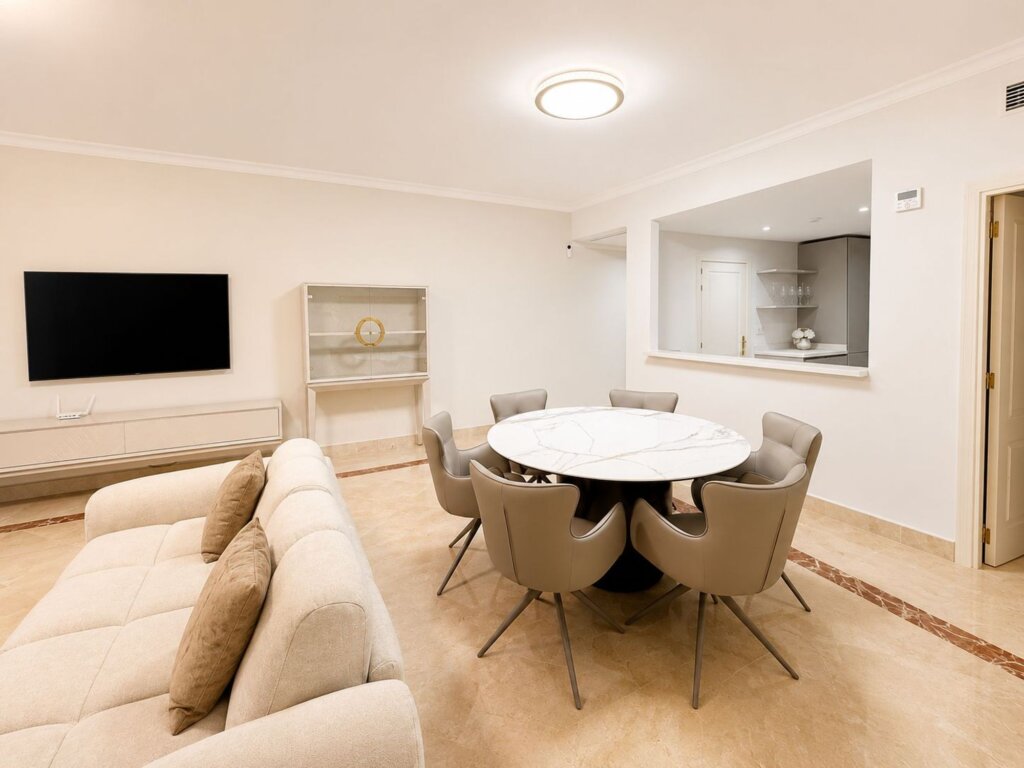 Renovated 3-Bedroom Ground-Floor Apartment for Rent in San Pedro, Marbella
