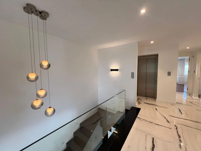 5 Bedroom Private Villa for Sale in Nueva Andalucía, Marbella