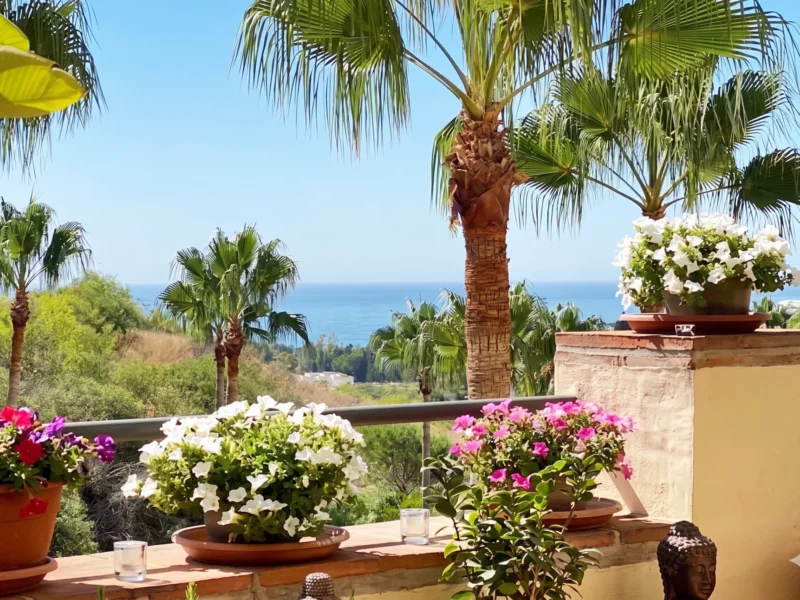 Furnished 3 Bedroom Apartment for Rent in Las Lomas del Marbella Club, Milla de Oro, Marbella