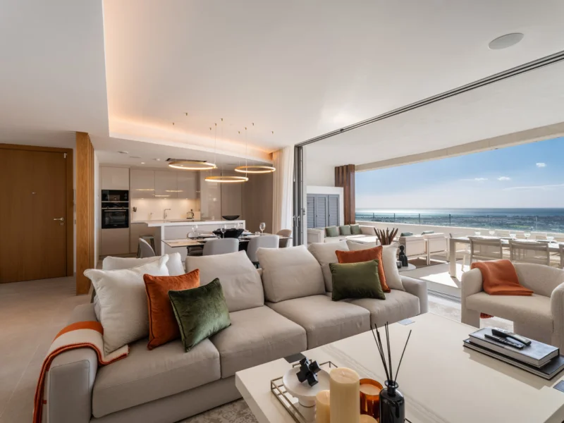3 Bedroom Apartment for Sale in La Quinta, Benahavís