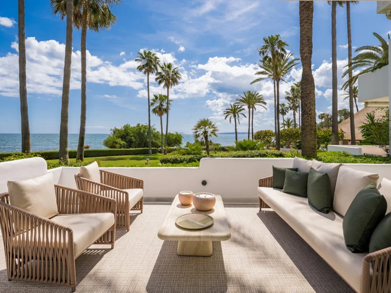 3 Bedroom Apartment for Sale in Estepona