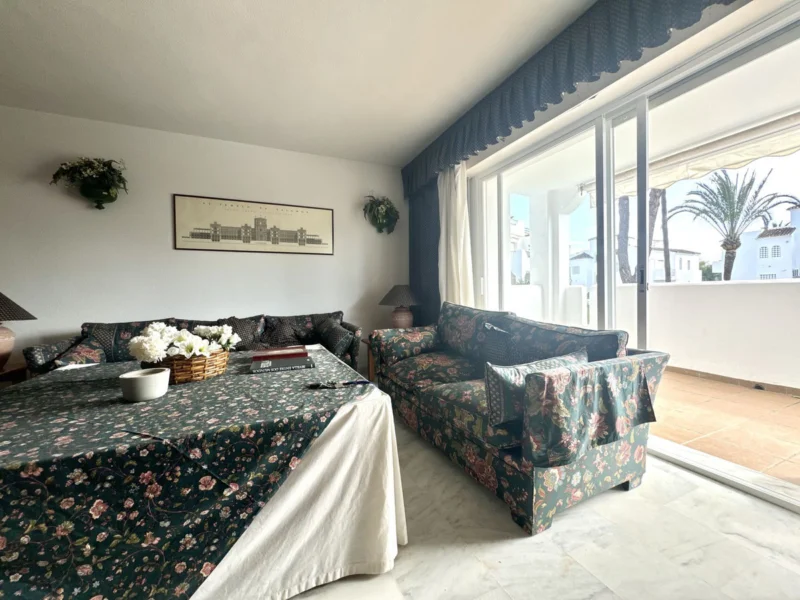 3 Bedroom Apartment for Sale in Costalita, Cancelada, Estepona