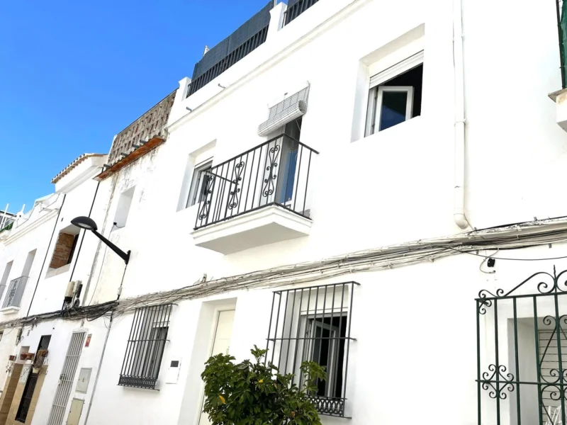 3 Bedroom Private Villa for Sale in San Pedro Centro, San Pedro de Alcántara